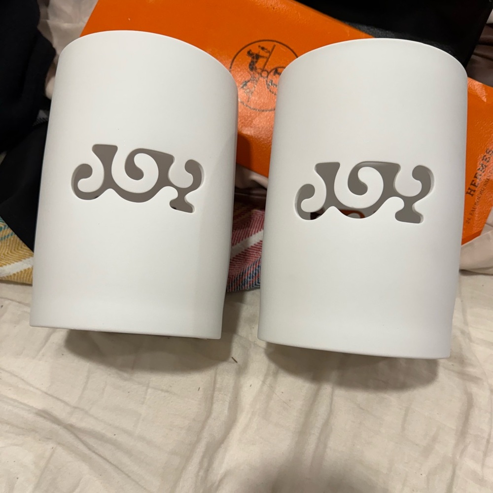 NWT set of 2 Hurricane candle holders